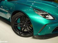 Second-hand Aston Martin V8 Vantage 665 CP (489 kW) 2024 Culoareverde Coupe