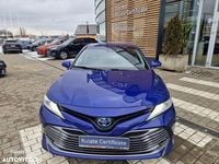 Second-hand Toyota Camry 218 CP (160 kW) 2021 Culoarealbastru Berlinǎ