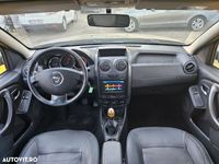 second-hand Dacia Duster 1.6 4x2 Prestige 2014 · 190 900 km · 1 598 cm3 · Benzina + GPL