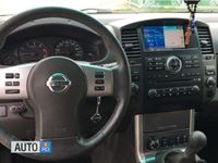 Second-hand Nissan Navara 190 CP (139 kW) 2011 Pickup