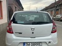 Second-hand Dacia Sandero 75 CP (55 kW) 2010 Hatchback