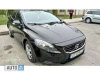 Second-hand Volvo V40 120 CP (88 kW) 2016 Negru Break
