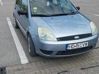 Second-hand Ford Fiesta 75 CP (55 kW) 2005 Albastru Hatchback