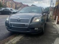 Second-hand Toyota Avensis 116 CP (85 kW) 2004 Hatchback