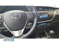 second-hand Toyota Auris Terra