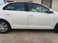 second-hand VW Jetta 2010, 1.6 benzina