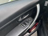 Second-hand BMW 320 184 CP (135 kW) 2013 Negru Break