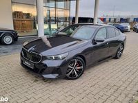 Nouă BMW 530e Shadowline 299 CP (219 kW) 2025 Culoaregri Berlinǎ