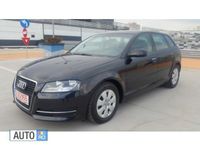 Second-hand Audi A3 Attraction 105 CP (77 kW) 2013 Negru Hatchback