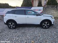 Second-hand Peugeot 3008 GT-line 130 CP (95 kW) 2022 Culoarealb SUV