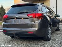 Second-hand Kia Ceed 120 CP (88 kW) 2017 Culoaremaro Hatchback