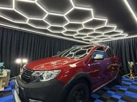 Second-hand Dacia Sandero Stepway 95 CP (69 kW) 2017 Culoarerosu Hatchback