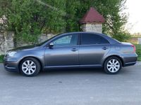 second-hand Toyota Avensis 1.8