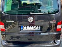 Second-hand VW Multivan 174 CP (127 kW) 2005 Negru Van