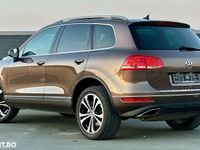 Second-hand VW Touareg Exclusive 245 CP (180 kW) 2012 Culoaremaro SUV