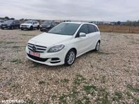 Second-hand Mercedes B200 Urban 156 CP (114 kW) 2015 Culoarealb Monovolum
