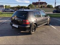 Second-hand VW Golf IV 101 CP (74 kW) 2003 Negru Hatchback
