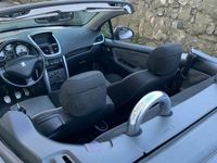 second-hand Peugeot 207 CC Decapotabila Navigatie Statie si tub bass