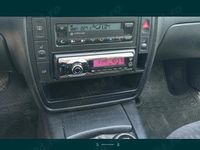 Second-hand VW Passat 105 CP (77 kW) 2002 Gri Berlinǎ