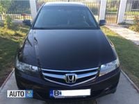 Second-hand Honda Accord 155 CP (114 kW) 2007 Maro Berlinǎ