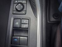 Second-hand Toyota RAV4 Hybrid 222 CP (163 kW) 2021 Culoarealbastru SUV