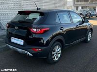 Second-hand Kia Stonic 110 CP (80 kW) 2018 Culoarenegru SUV