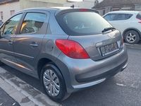 second-hand Peugeot 207 