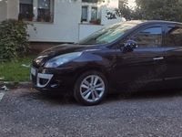 Second-hand Renault Scénic III 110 CP (80 kW) 2011 Negru Monovolum