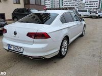 Second-hand VW Passat Elegance 150 CP (110 kW) 2021 Culoarealb Berlinǎ