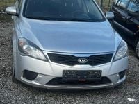Second-hand Kia Ceed Spirit 128 CP (94 kW) 2011 Culoaregri Hatchback