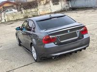 Second-hand BMW 320 163 CP (119 kW) 2007 Berlinǎ