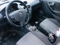 Second-hand Opel Corsa 51 CP (37 kW) 2006 Violet Hatchback