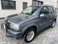 Second-hand Suzuki Grand Vitara 128 CP (94 kW) 2005 Culoaregri SUV