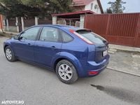 Second-hand Ford Focus Trend 100 CP (73 kW) 2008 Culoarealbastru Hatchback