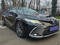 Second-hand Toyota Camry Executive 218 CP (160 kW) 2021 Culoarenegru Berlinǎ