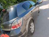 second-hand Opel Astra 1.4 benzina 2011