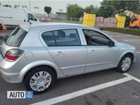 Second-hand Opel Astra 113 CP (83 kW) 2009 Gri Hatchback