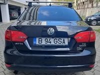 Second-hand VW Jetta 77 CP (56 kW) 2013 Negru Berlinǎ