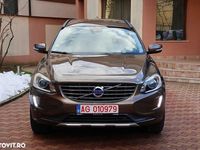 Second-hand Volvo XC60 R-Design 163 CP (119 kW) 2015 Culoaremaro SUV
