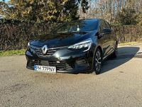 Second-hand Renault Clio V Techno 100 CP (73 kW) 2022 Culoarenegru Hatchback