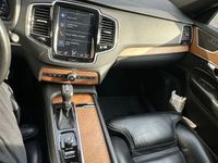 second-hand Volvo XC90 D5 AWD Geartronic Inscription