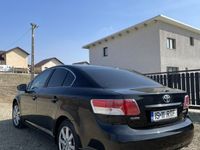 second-hand Toyota Avensis 2.2 D-4D Executive