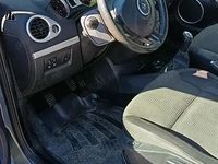 Second-hand Renault Clio III 100 CP (73 kW) 2009 Break