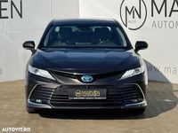 Second-hand Toyota Camry Luxury 218 CP (160 kW) 2022 Culoaremaro Berlinǎ