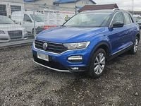 Second-hand VW T-Roc 150 CP (110 kW) 2018 Albastru SUV