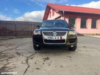 Second-hand VW Touareg Exclusive 224 CP (164 kW) 2006 Culoarenegru SUV