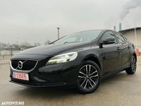 Second-hand Volvo V40 Plus 150 CP (110 kW) 2017 Culoarenegru Hatchback