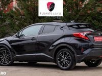 Second-hand Toyota C-HR 122 CP (89 kW) 2017 Culoarenegru SUV