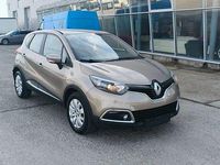 Second-hand Renault Captur Dynamique 90 CP (66 kW) 2014 Culoaregalbeuriu SUV