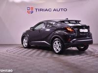 Second-hand Toyota C-HR 122 CP (89 kW) 2022 Culoarenegru SUV